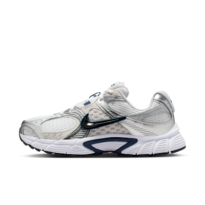 Nike V5 RNR Women's Shoes with Reflective Accents. Nike.com